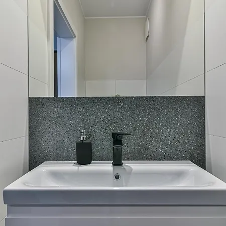 Ltc Silva Apartman *